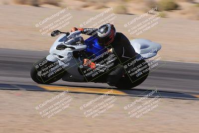 media/Dec-10-2023-SoCal Trackdays (Sun) [[0ce70f5433]]/Turn 9 Inside Set 2 (1115am)/